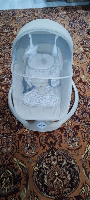 Продаю шезлонг в отличном состоянии.