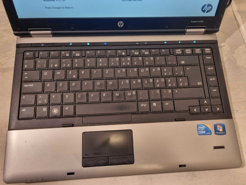 HP probook 6450b se poate si dezmembra fara hard disk