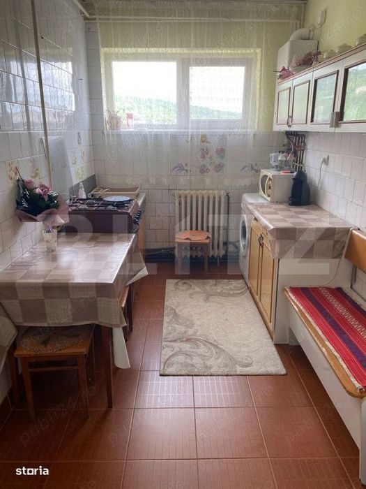 Apartament 2 camere, decomandat, 49 mp, balcon, boxǎ, Grigorescu, Cas