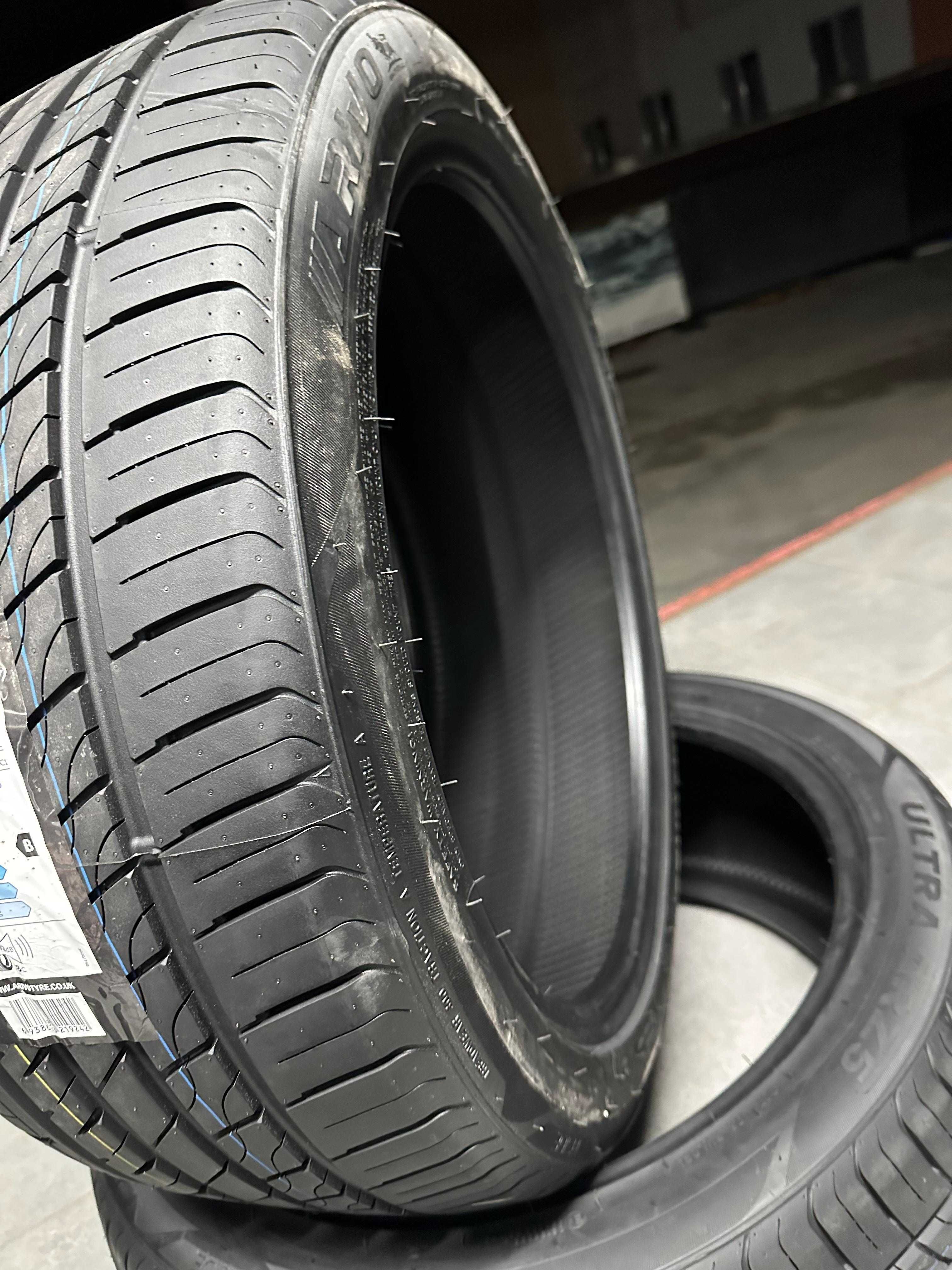 Нови летни гуми ARIVO ULTRA ARZ5 275/40R21 107W XL НОВ DOT