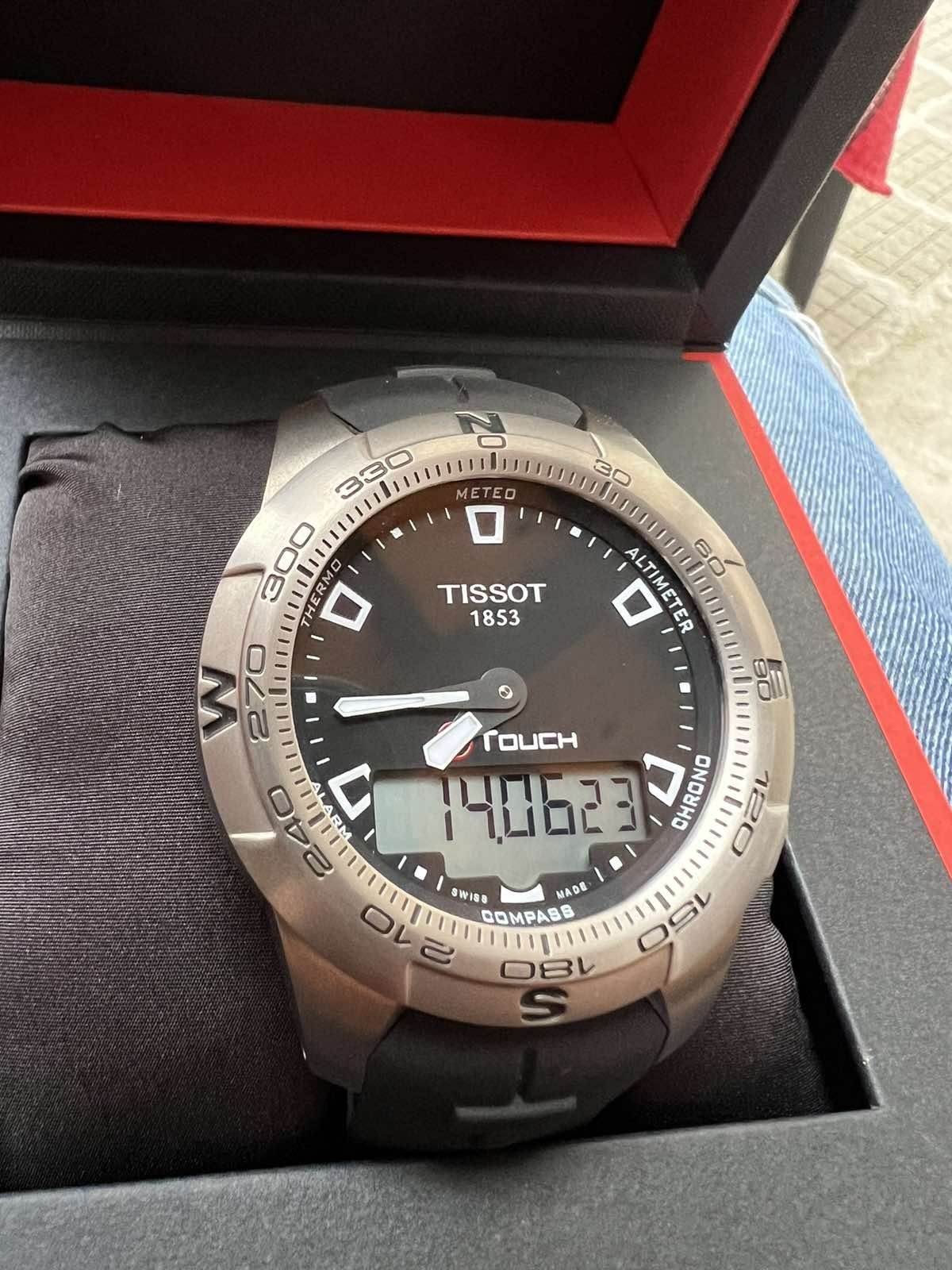 Tissot Гаранция 13 месеца, международна, T-Touch ll  Тисо  мъжки