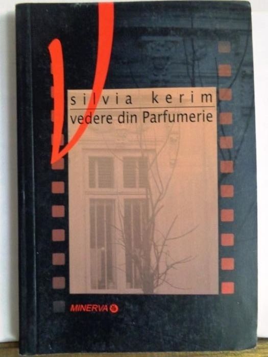 Vedere din parfumerie roman literatura contemporana poveste comunism