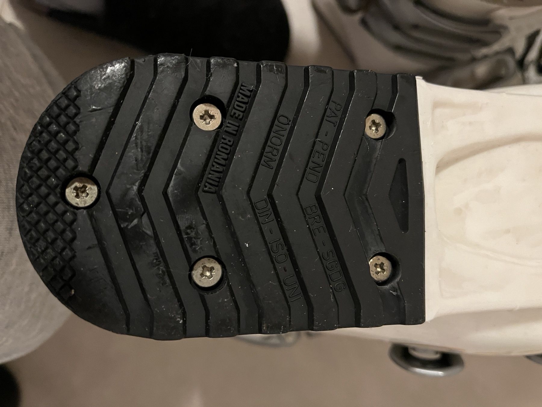 Дамски ски обувки SALOMON Sport 4.0 Performa