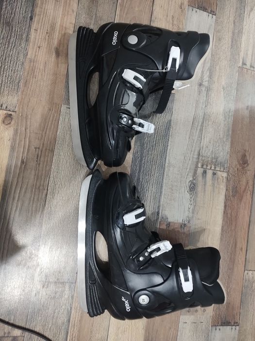 Vând patine gheata bărbătești