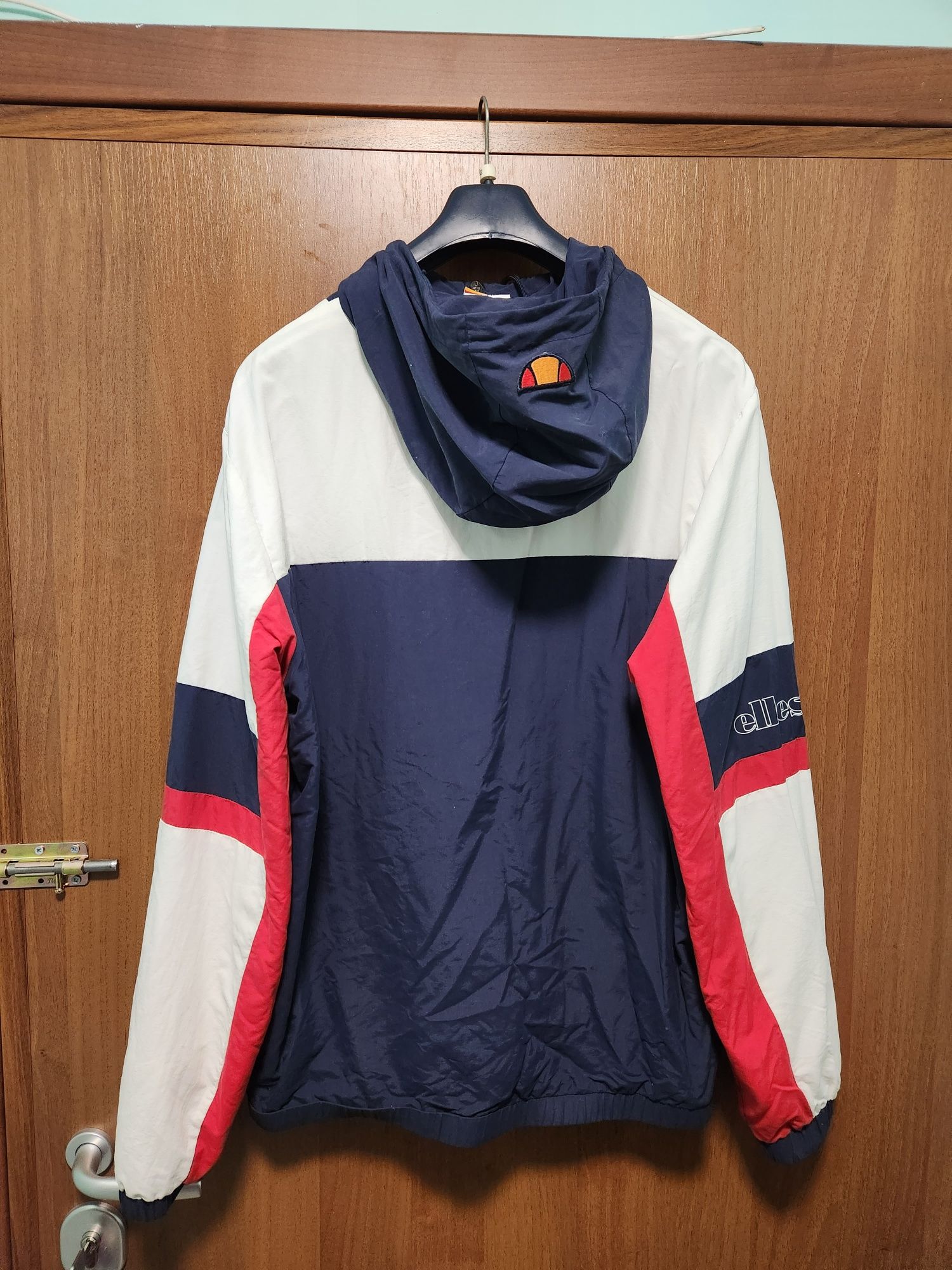 Ellesse оригинално мъжко яке / ветровка