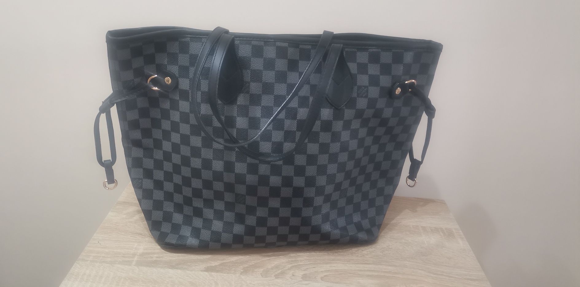 Louis vuitton дамска чанта