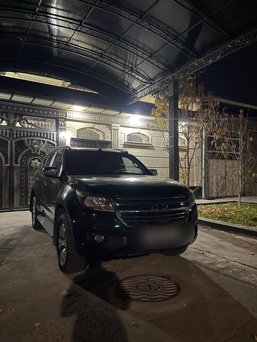 Trablezir.          .