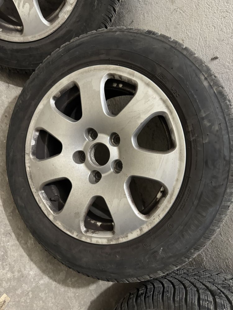 Зимни гуми с джанти Bridgestone