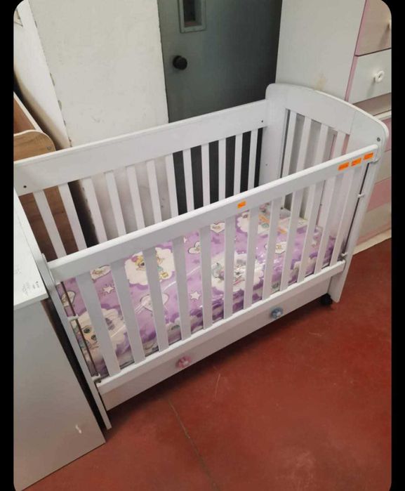 Детска кошара почти нова