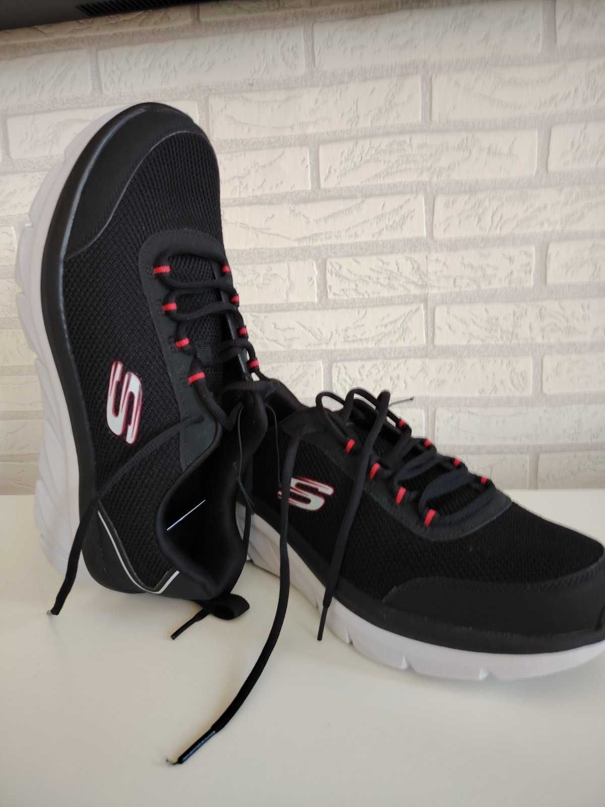 Нови маратонки SKECHERS 43 номер