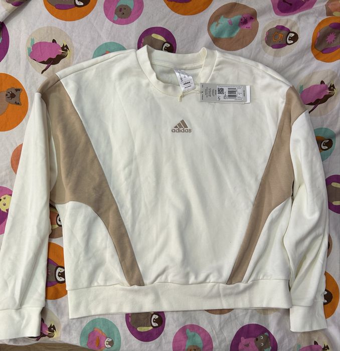 Нов спортен екип Adidas