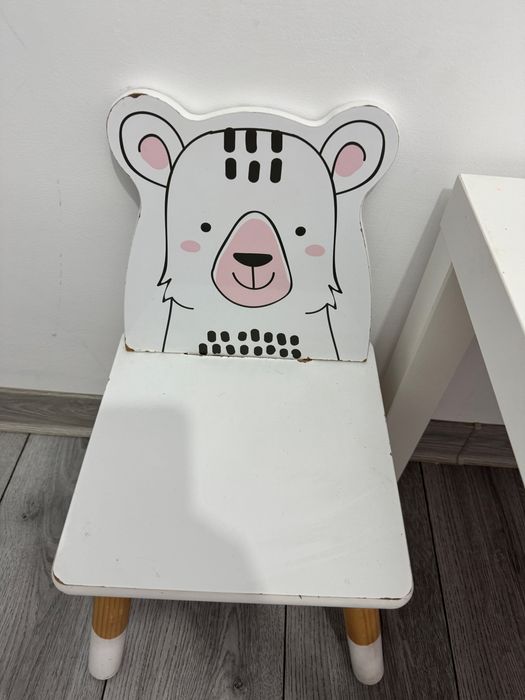 Masa pentru copii cu doua scaune