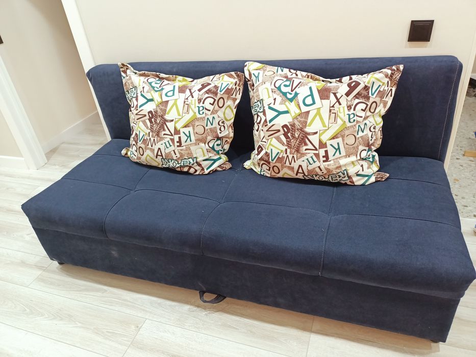 Диван для гостиной