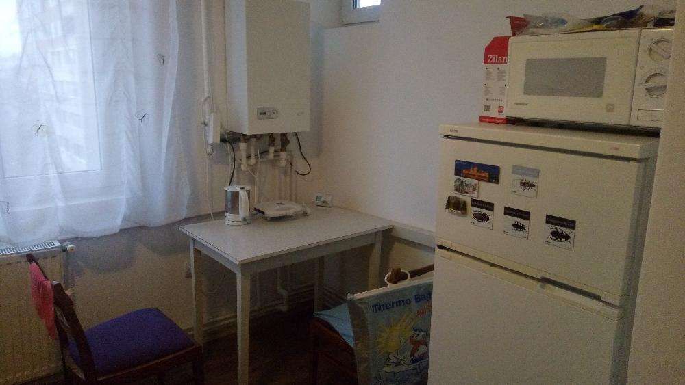 apartament 4 camere progresu, pot schimba cu casa in deva