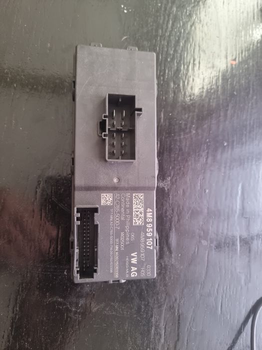Modul portbagaj electric cod 4M8959107