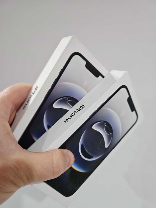 Iphone 16e 128Gb neverlock sigilat la cutie Garantie  1 an.