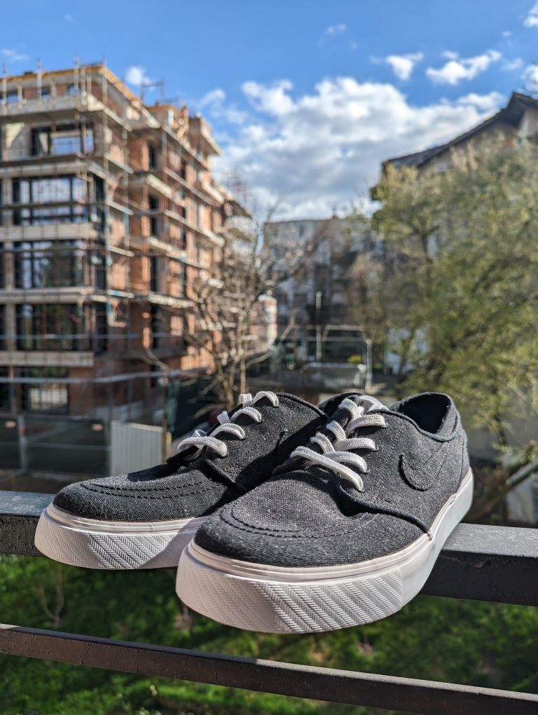 Nike SB Stefan Janoski  (номер размер 42.5)