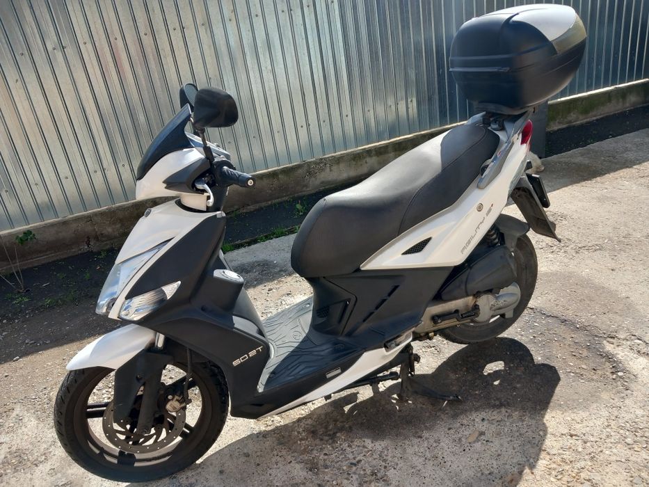 Scuter kimco agility 16 +