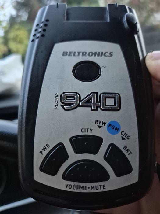 Vând Detector radar BELTRONICS, pt. ORICE tip de radar. 630 Lei