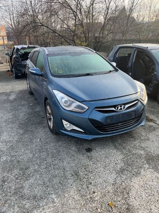 Dezmembrez / Dezmembrari / Piese / Accesorii Hyundai i40 1.7crdi 2014
