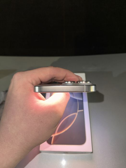 IPhone 16 Pro Max 256 Gb