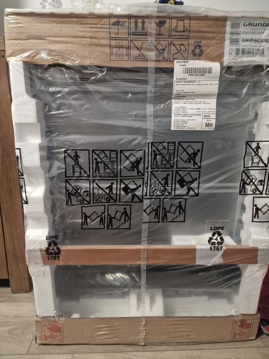 Vând maşină de spălat vase Groundig