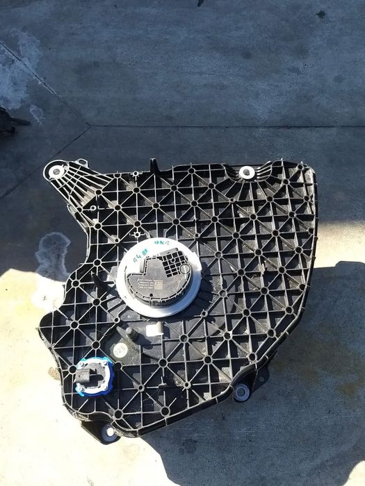 Rezervor pompa adblue 2.0 tdi audi a4 b9 8w 8w0131878bp 8w0131969l 4067411ad