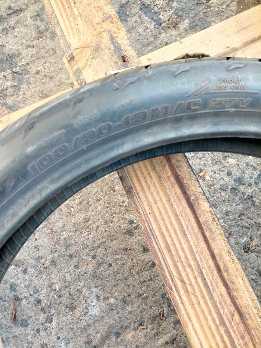 O anvelopa NOUA Bridgestone 100/90 R19 dot 4717