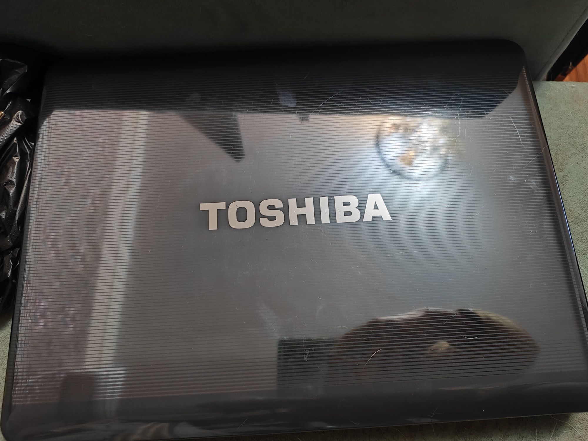 Ноутбук Toshiba рабочий