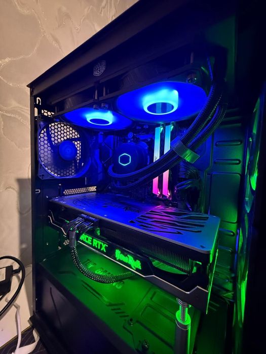 Заряженный компьютер на ASUS TUF STRIX Gaming: Ryzen 5600X RTX 3070 TI