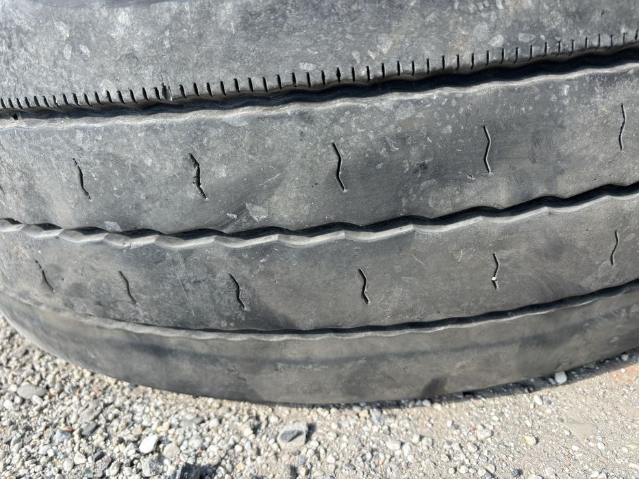 Гума с джанта 235/75/17.5