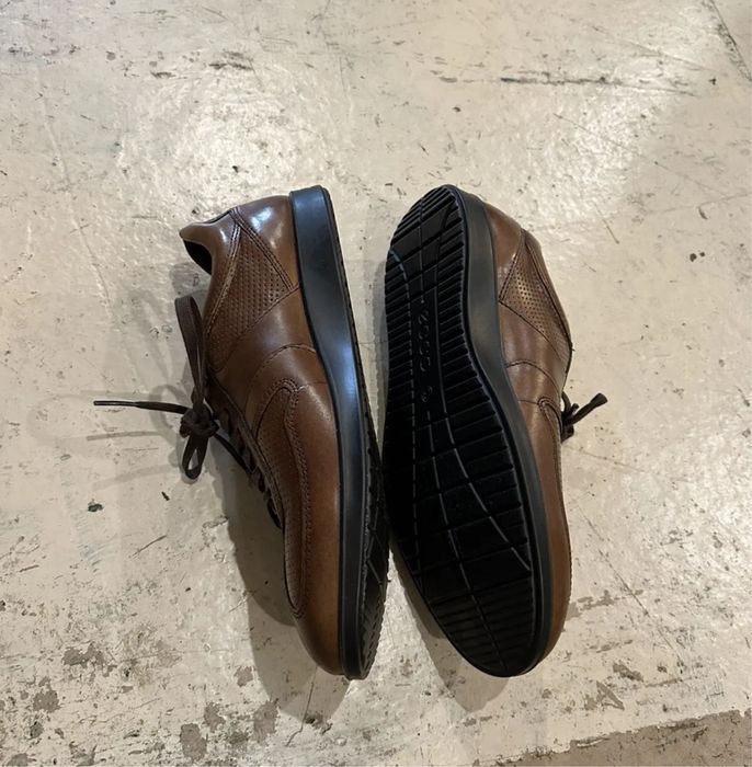 Pantofi ECCO marimea 39