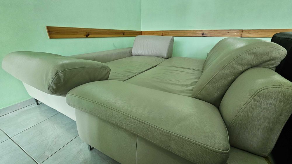 Ъглов бежов със спален механизъм*Естествена кожа*Доставка*