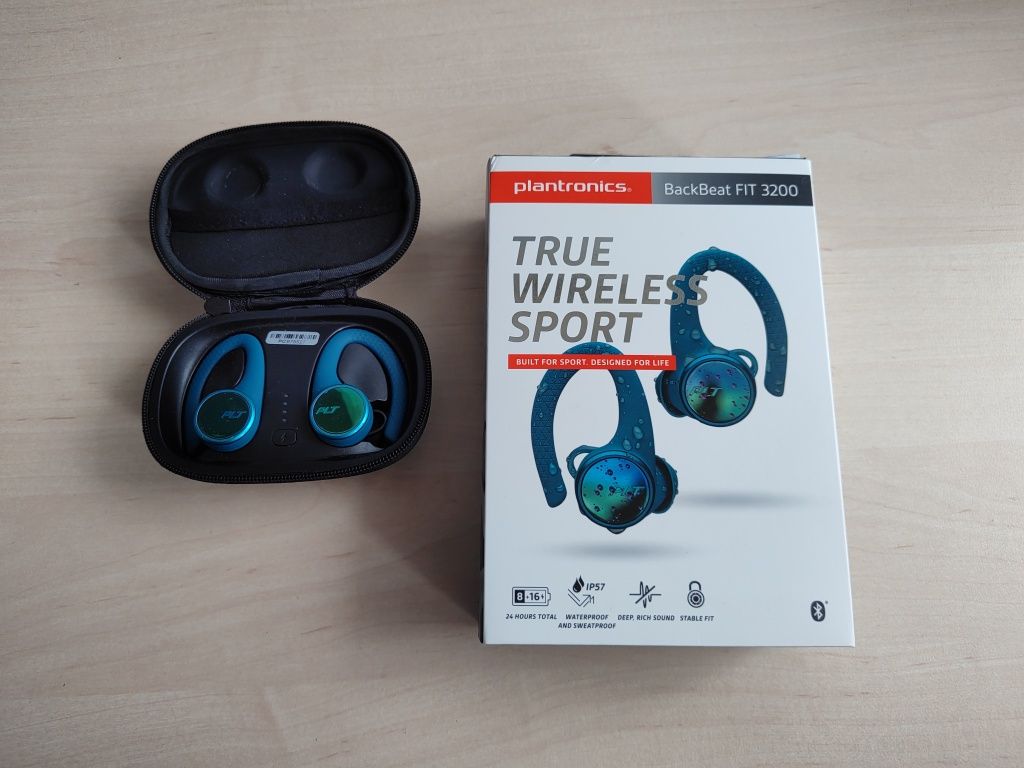 Слушалки Plantronics Backbeat fit 3200