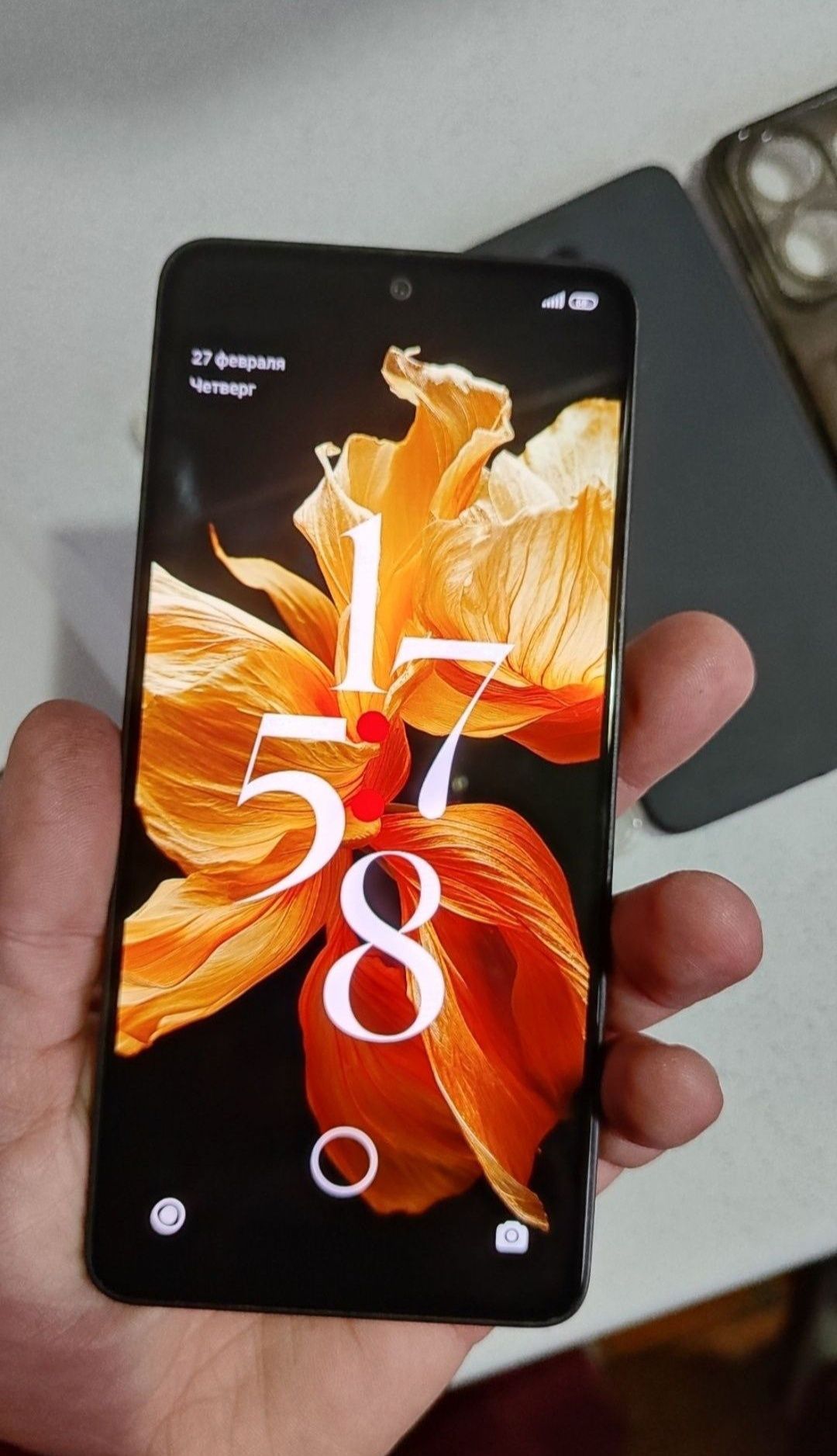 Продается  Redmi 13 нот идеальный