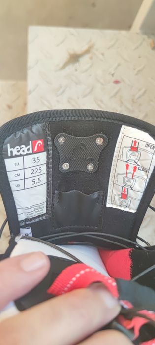 Продавам детски Сноуборд обувки 35 размер