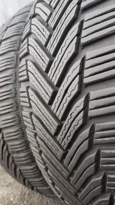2бр. зимни гуми 205/60/16 Michelin Alpin 6
dot4721
6.7mm
Много добро с