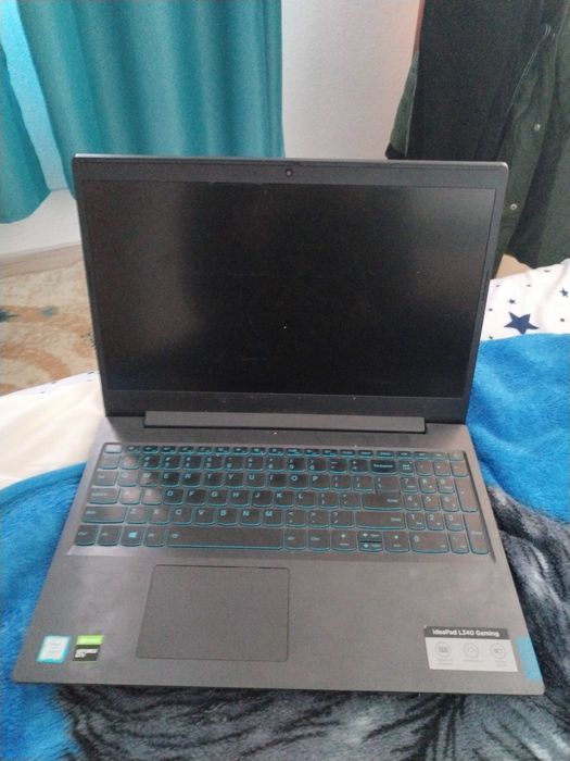 Vând Lenovo Ideapad L340