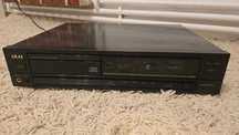 CD Player Akai CD-32