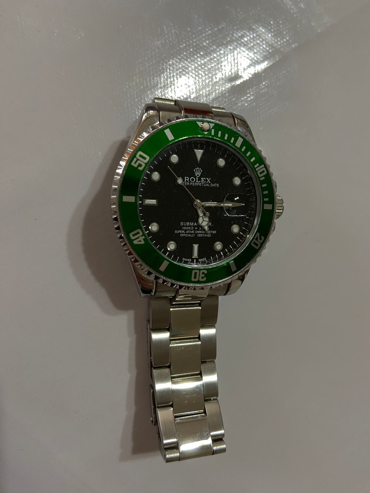 Продам кварцевые часы Rolex