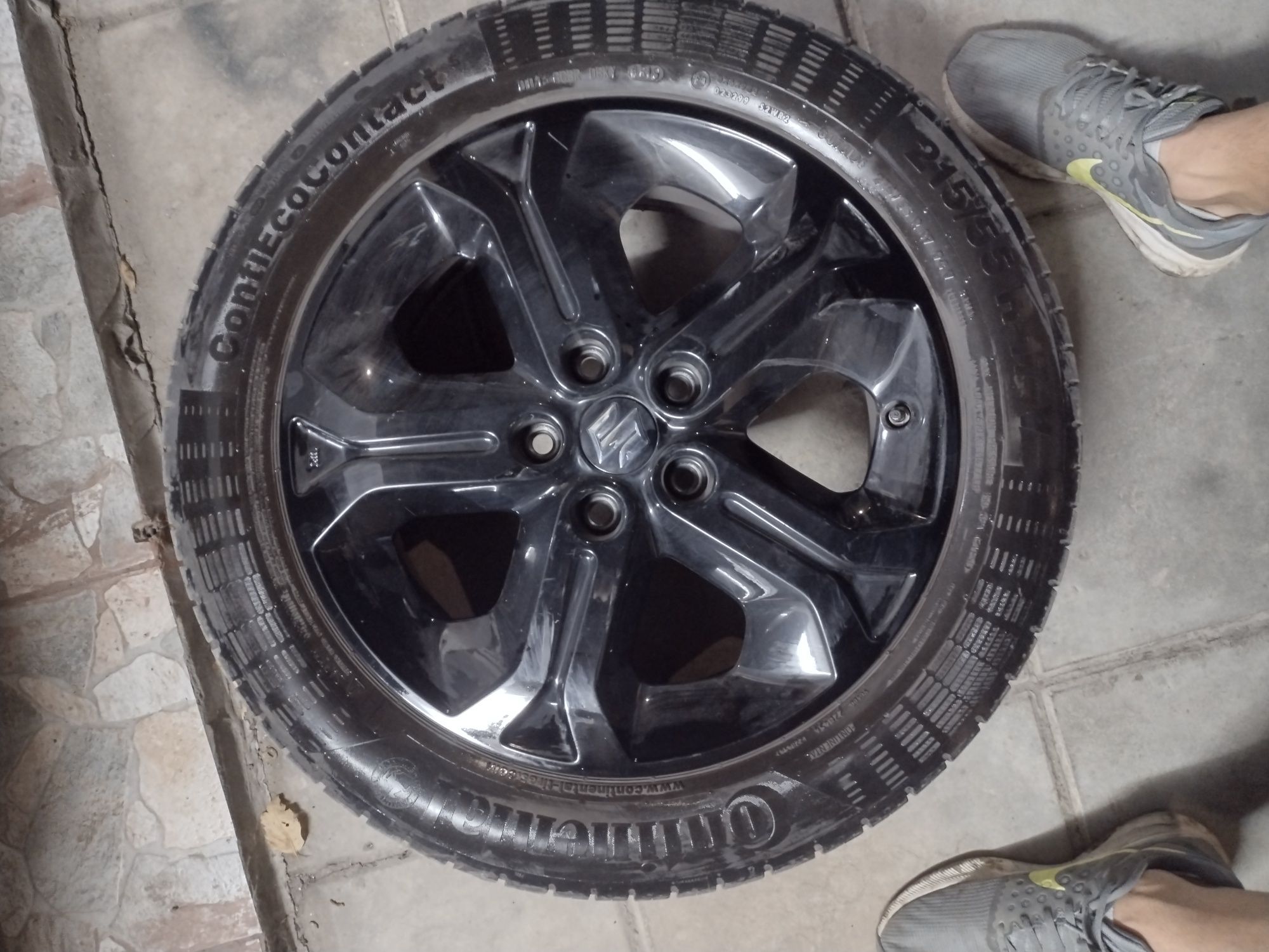 Летни гуми Continental 215/55R17