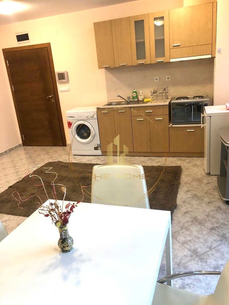 Дава се под наем Едностаен апартамент в Варна, Общината - 48 кв.м за 350 € - Снимка #3