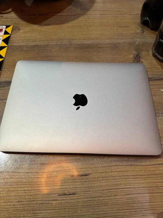 MacBook Pro 13” (2017) – Intel Core i5 | SOTILADI