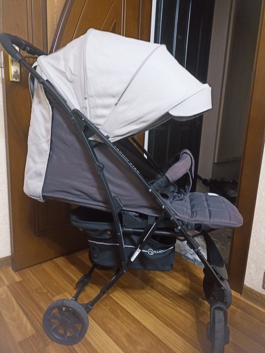 Коляска детская комфортная