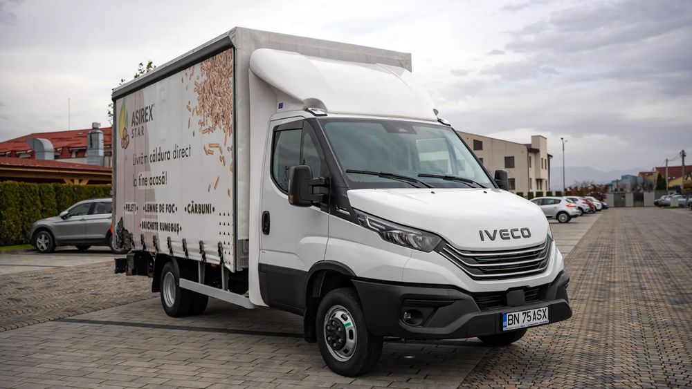 Iveco 35C18 Iveco Daily 35C18 2025, prelată + lift, posibil leasing, 2.822 km,