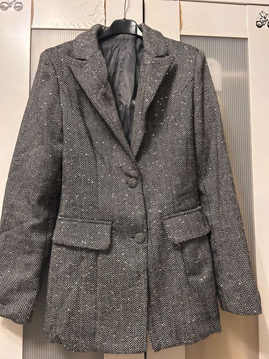 Дамско елегантно сако