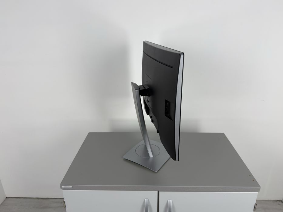 Немски Монитор HP elitedisplay E242 HDMI внос от Германия