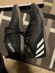 Спортни обувки Adidas Predator