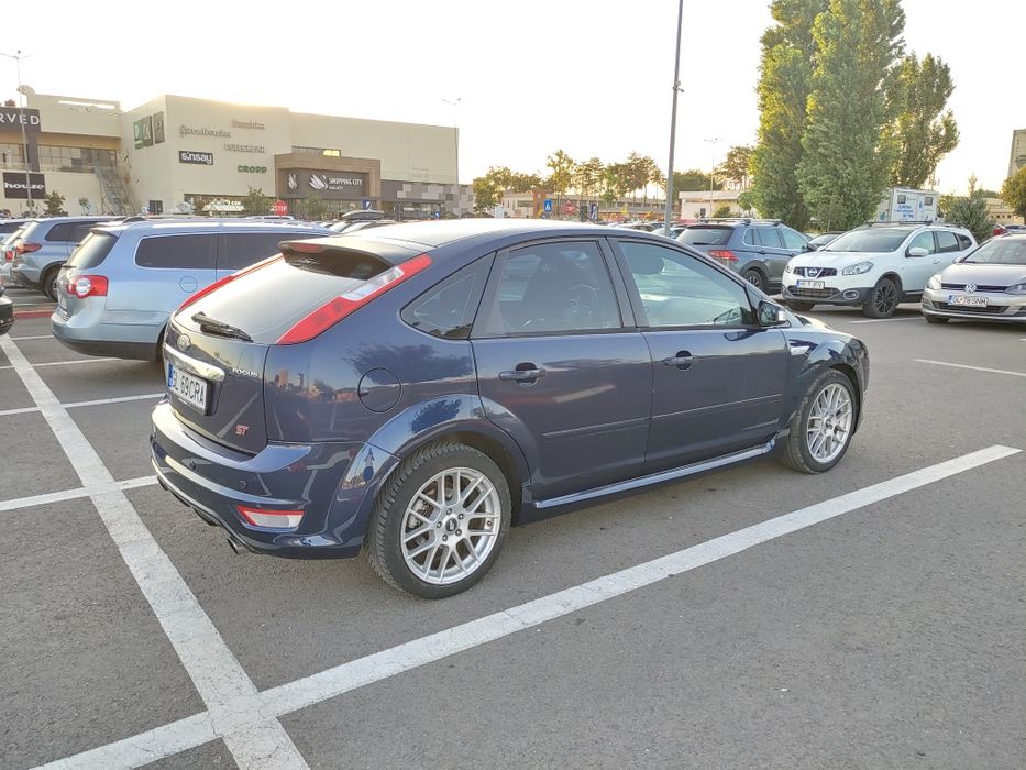 Ford Focus 1.6 benzina