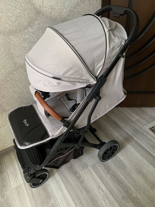 Продам коляску чемодан